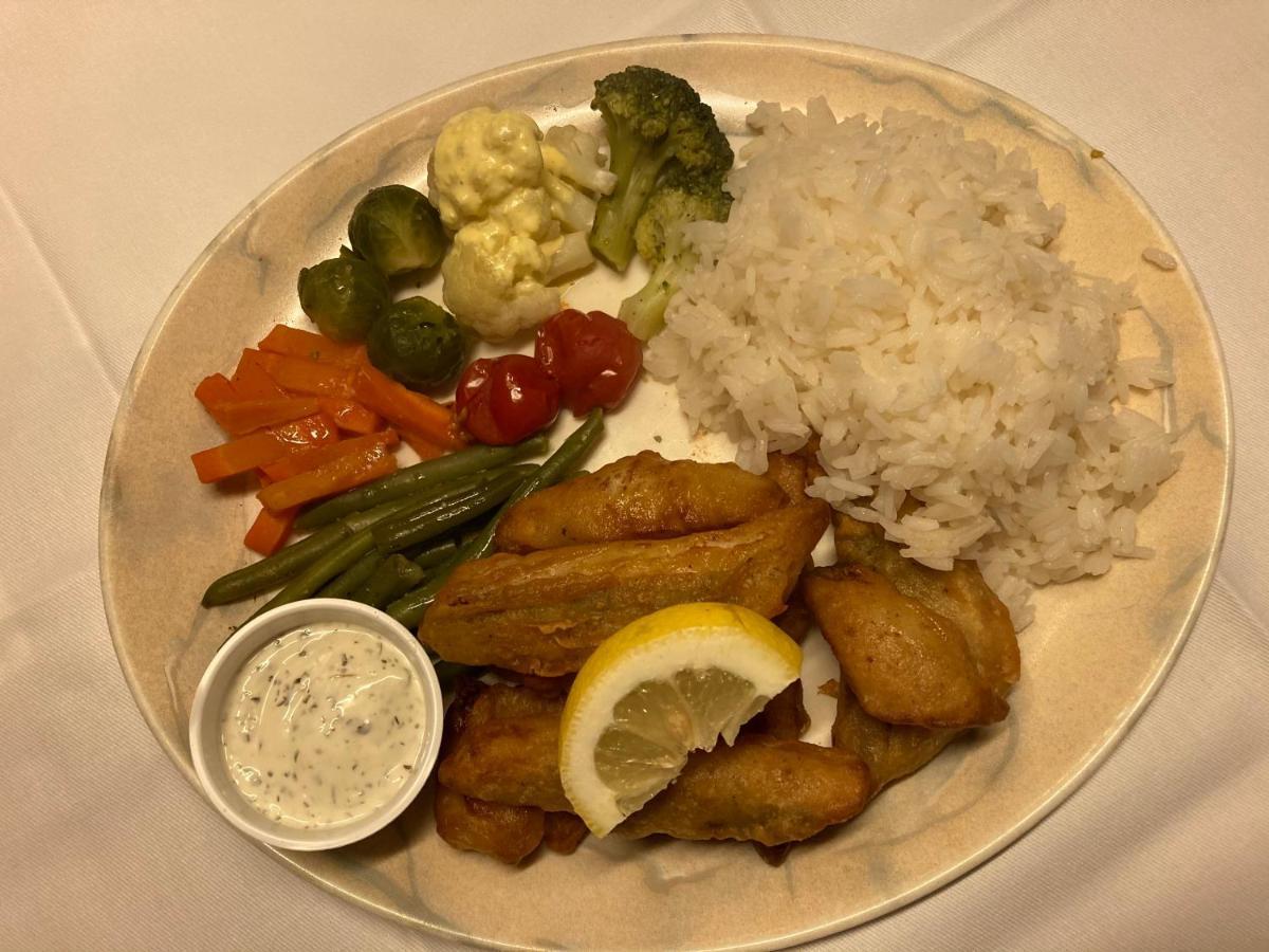 Hotel Restaurant Raben Linthal Экстерьер фото