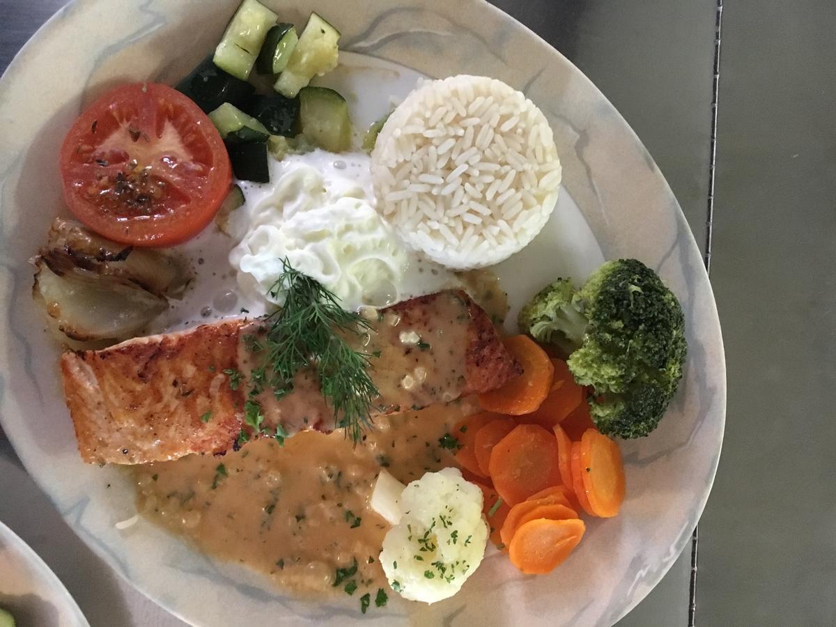Hotel Restaurant Raben Linthal Экстерьер фото
