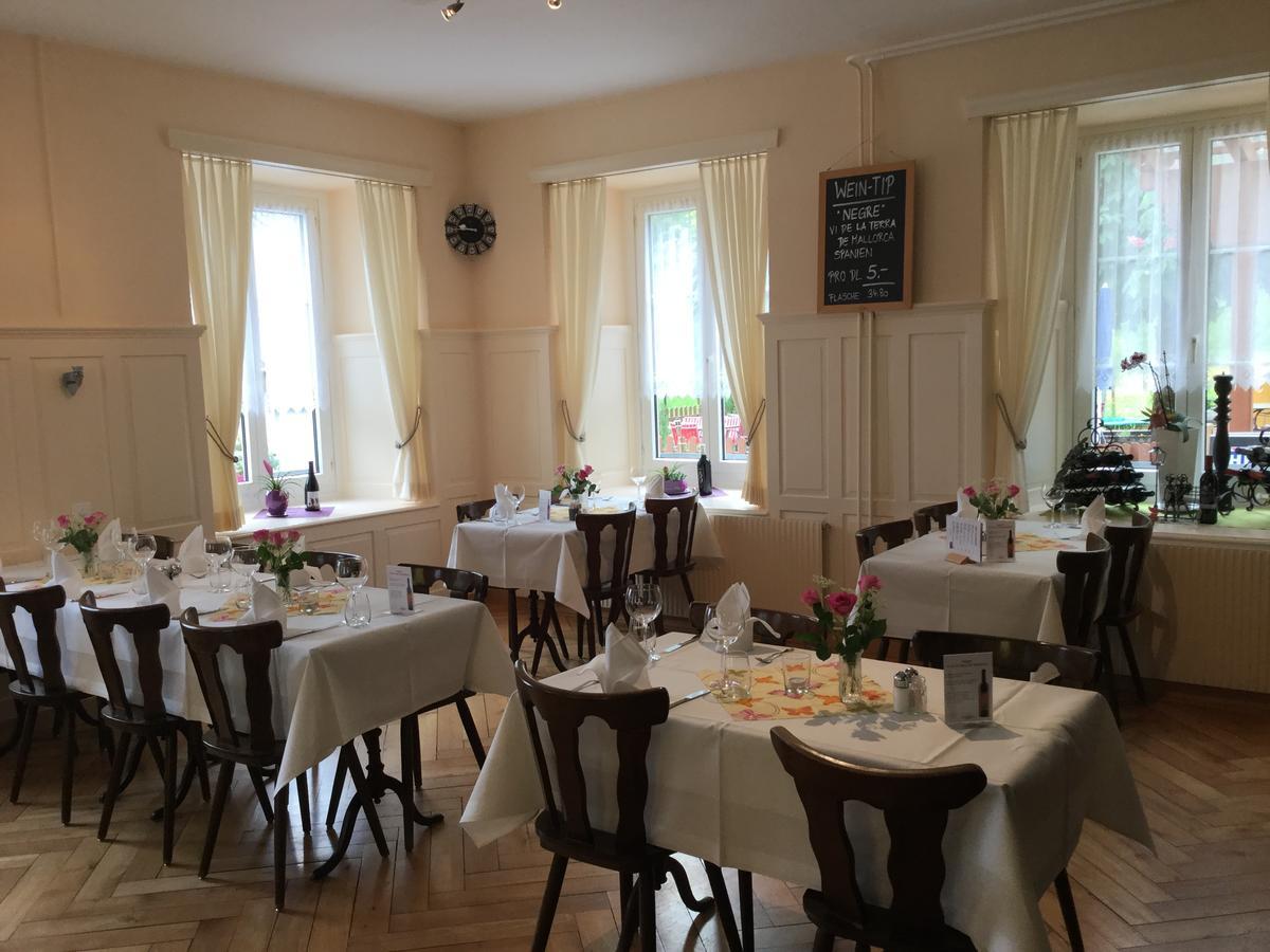 Hotel Restaurant Raben Linthal Экстерьер фото