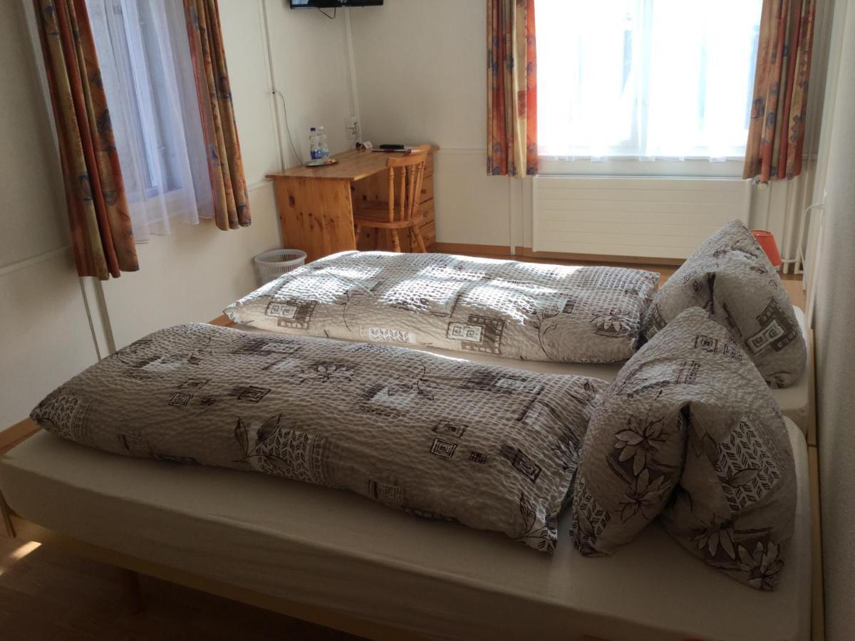 Hotel Restaurant Raben Linthal Экстерьер фото
